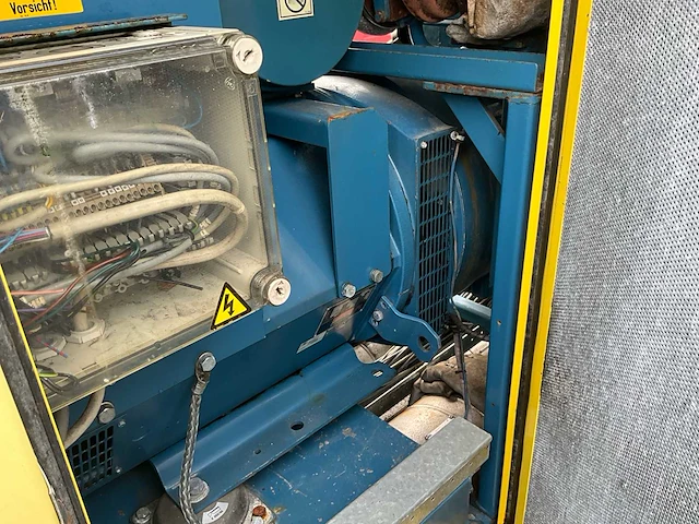 Avesco / cat stroomgenerator - afbeelding 22 van  25