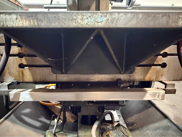 Avia fnd 32 universele freesmachine - afbeelding 11 van  13