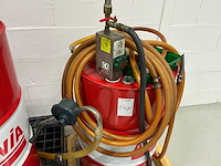 Avia olie opvangbak en olie - afbeelding 13 van  13