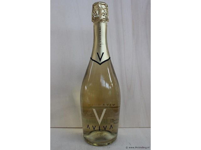 Aviva gold wijn - 75 cl - winkelverkoopprijs € 11.00 - afbeelding 1 van  3