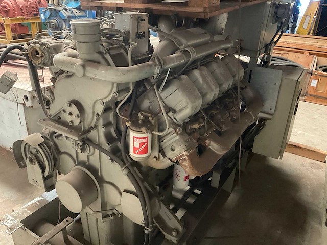 Avk dib 55/200-4d diesel generator (200 kva) - afbeelding 4 van  9