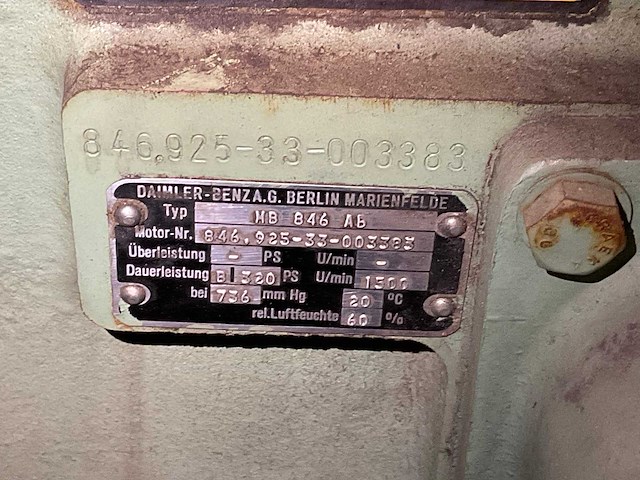 Avk djb80 diesel generator (247 kva) - afbeelding 4 van  13