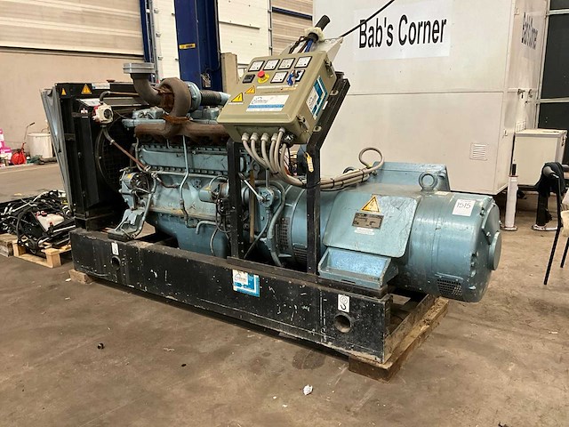 Avk mb 150 kva noodstroomaggregaat - afbeelding 1 van  24