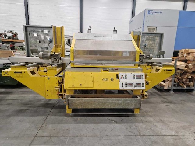 Avola - 2001 - gamma 60r - afkortcirkelzaagmachine - afbeelding 1 van  11