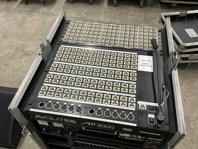 Avolites art 2000 dimmer - afbeelding 8 van  15