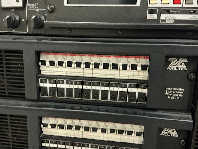 Avolites art 2000 dimmer - afbeelding 13 van  15