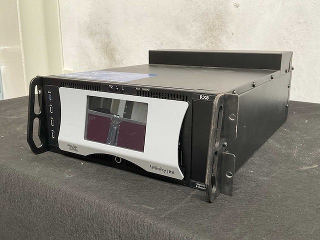 Avolites rx8 media server - afbeelding 1 van  5