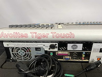 Avolites tiger touch 1 avolites lichttafel - afbeelding 7 van  8