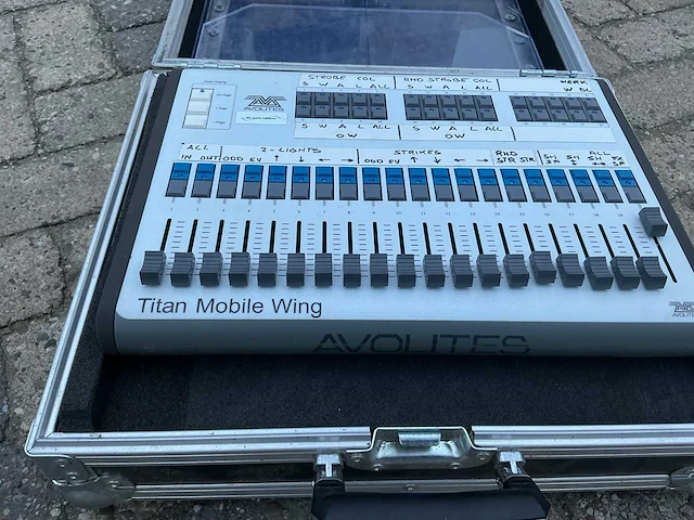 Avolites titan mobile wing overige lichttechniek - afbeelding 2 van  5