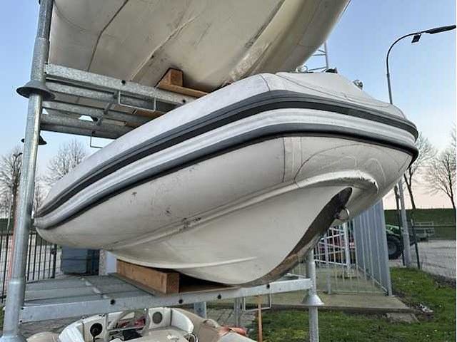 Avon en vaillant - jet / tenderboot (3x) - afbeelding 17 van  20