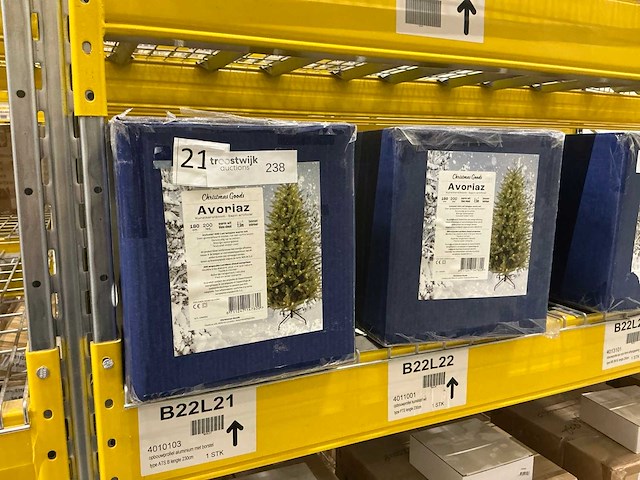 Avoriaz 180cm kerstboom (2x) - afbeelding 1 van  2