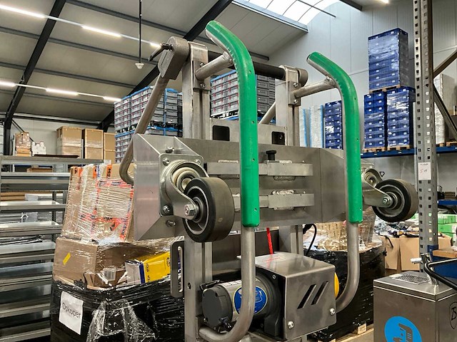 Avta accu trap robot - afbeelding 8 van  10