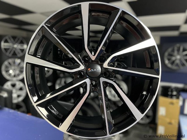 Avus ac-518 aluminium velgenset - 5x112 7.5j et44 - afbeelding 1 van  1