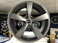 Avus af-10 aluminium velgenset - 5x112 8.5j et30-35 - afbeelding 1 van  1