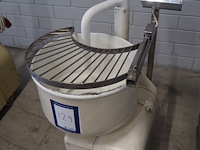 Aw - afbeelding 2 van  7