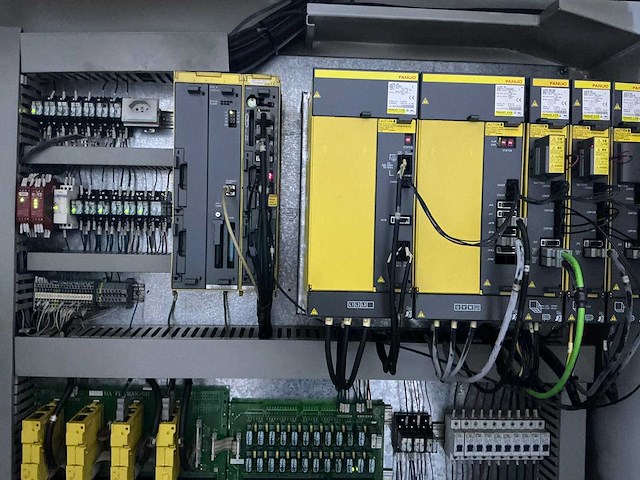 Awea - 2008 - bm1400 - verticale machinecentra - afbeelding 8 van  18