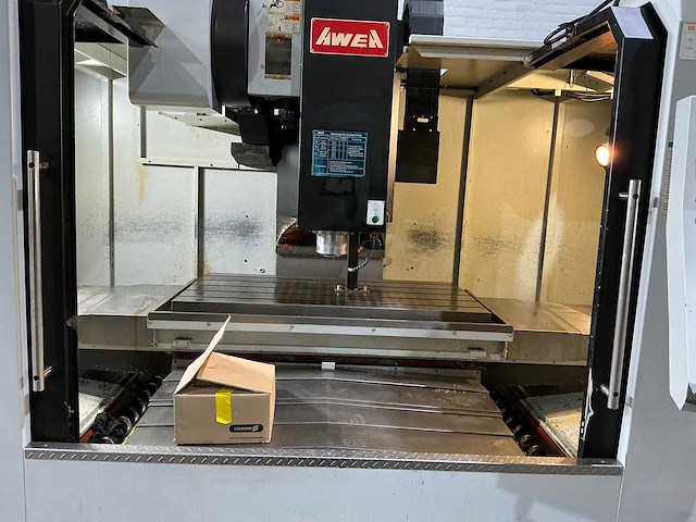 Awea - 2008 - bm1400 - verticale machinecentra - afbeelding 15 van  18