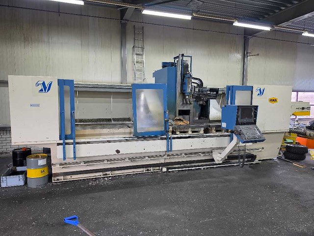 Axa - 2000 - vsc-1-4000-m/e - cnc freesmachine - afbeelding 1 van  17