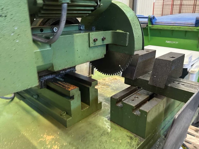 Axa afkortcirkelzaagmachine - afbeelding 5 van  9