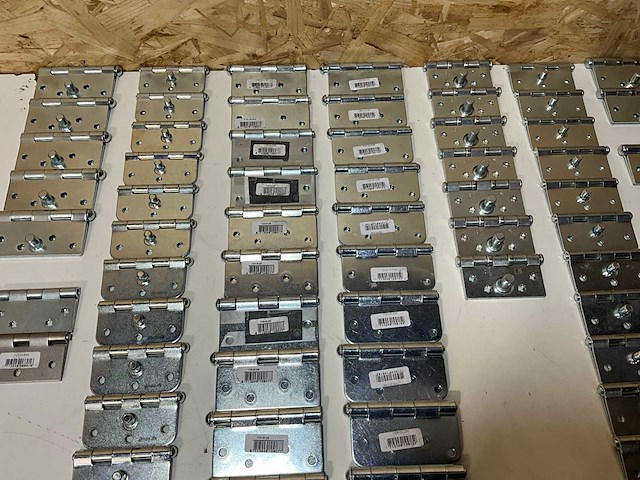 Axa partij diverse scharnieren (76x) - afbeelding 16 van  16