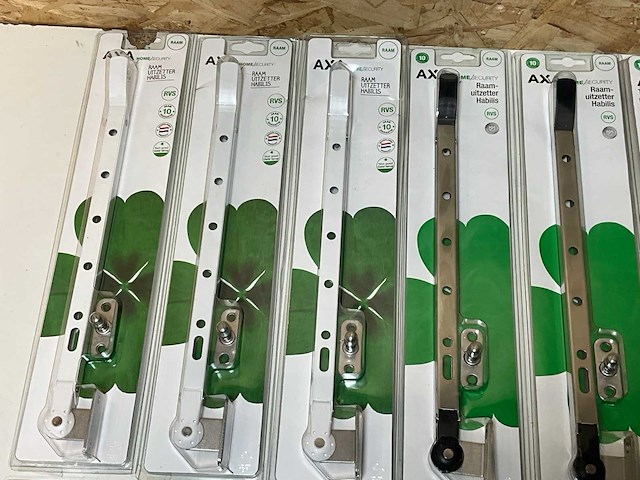 Axa raamsluitingen en raamuitzetters (18x) - afbeelding 4 van  8