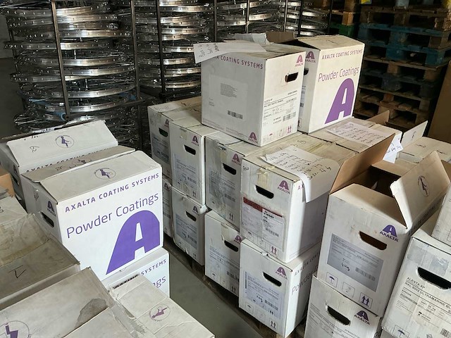 Axalta partij poedercoat voorraad - afbeelding 3 van  6