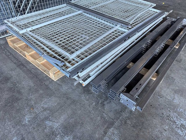 Axelent - veiligheidsgaaswand ca 12x2,2 meter v.v. 2 deuren - afbeelding 2 van  10