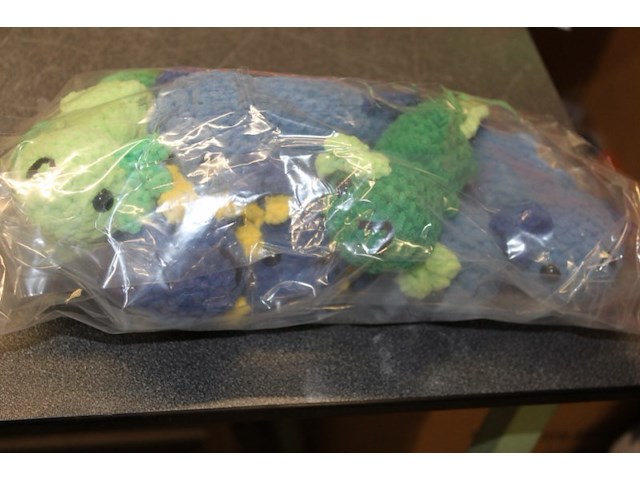 Axelotl knuffeltjes, 7 stuks handgemaakt - afbeelding 2 van  5