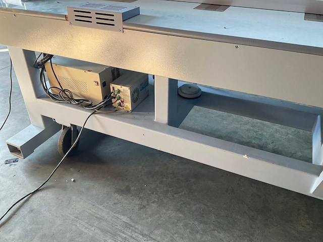 Axim acmo 1206 borduurmachine - afbeelding 8 van  8