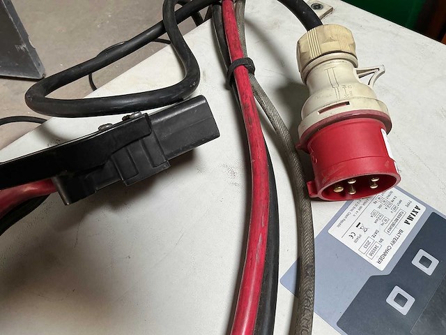 Axima - flexis 80d125euw2 p 80v 125a - acculaders - 2023 - afbeelding 2 van  3