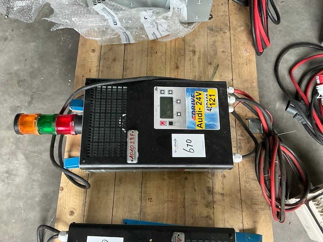 Axima flexis 48d100 acculader - afbeelding 1 van  2