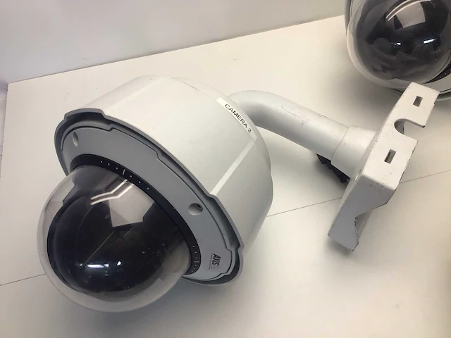 Axis q-serie ptz netwerkdomecamers (3x) - afbeelding 2 van  4