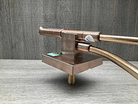 Axor starck showerporter wandhouder met staafhanddouche 2jet en doucheslang brushed red gold - afbeelding 4 van  8