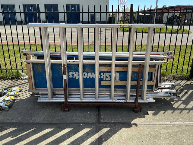 Axsto - rolsteiger - afbeelding 3 van  5