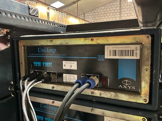Axys target u16 line-array systeem - afbeelding 1 van  28