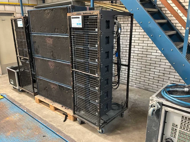 Axys target u16 line-array systeem - afbeelding 24 van  28