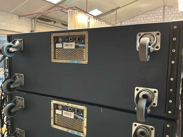 Axys target u16 line-array systeem - afbeelding 10 van  28