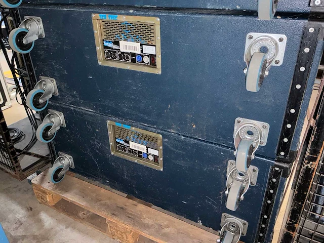 Axys target u16 line-array systeem - afbeelding 12 van  28