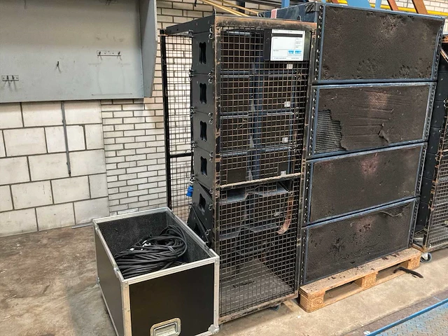 Axys target u16 line-array systeem - afbeelding 26 van  28
