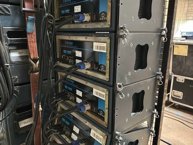 Axys target u16 line-array systeem - afbeelding 27 van  28