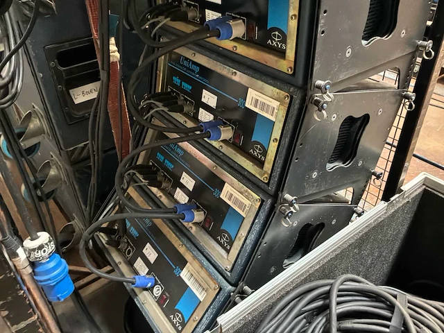 Axys target u16 line-array systeem - afbeelding 20 van  28
