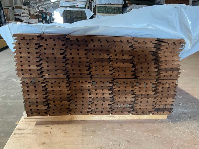 Ayous triple, thermisch gemodificeerd hout (140x) - afbeelding 3 van  4