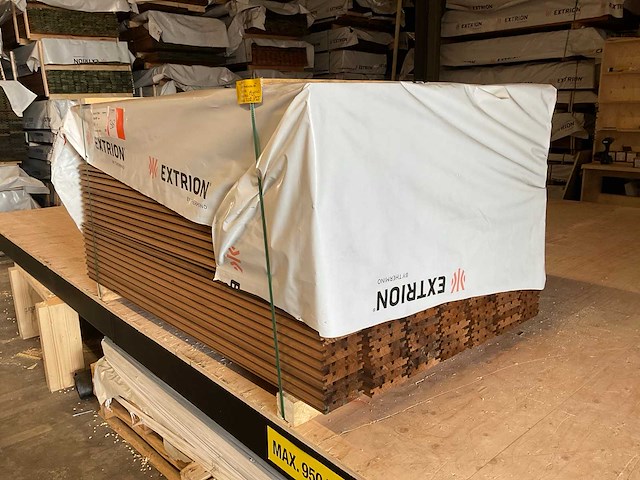 Ayous triple, thermisch gemodificeerd hout (202x) - afbeelding 1 van  4