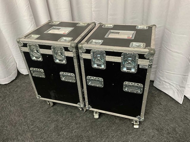 Ayrton diablo led-moving head (4x) - afbeelding 8 van  8