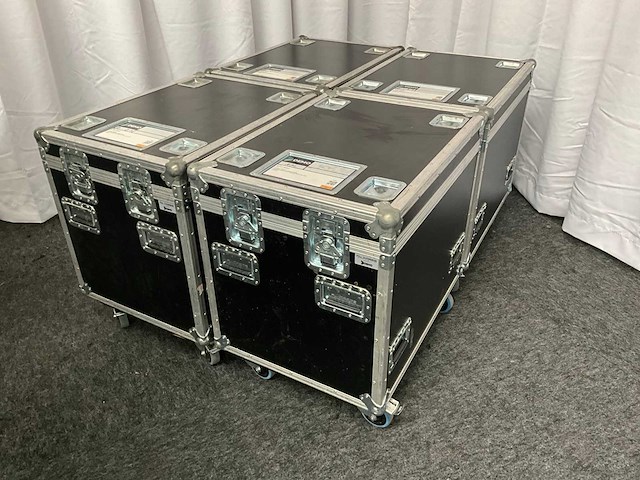 Ayrton ghibli led-moving head (4x) - afbeelding 8 van  8