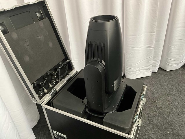 Ayrton ghibli led-moving head (4x) - afbeelding 2 van  7