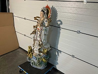 Aziatisch keramisch beeld - afbeelding 3 van  3