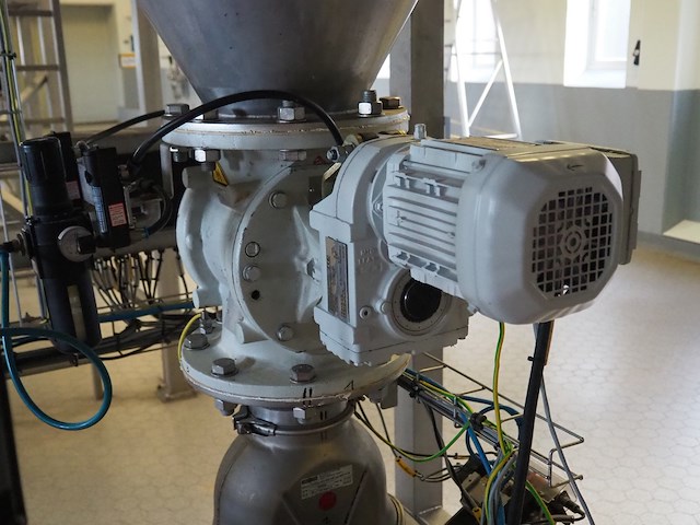 Azo gmbh + co. kg - afbeelding 4 van  18