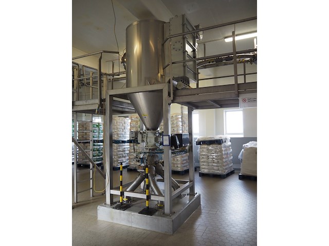 Azo gmbh + co. kg - afbeelding 13 van  19