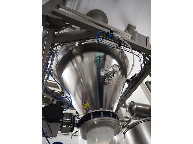 Azo gmbh + co. kg - afbeelding 8 van  28